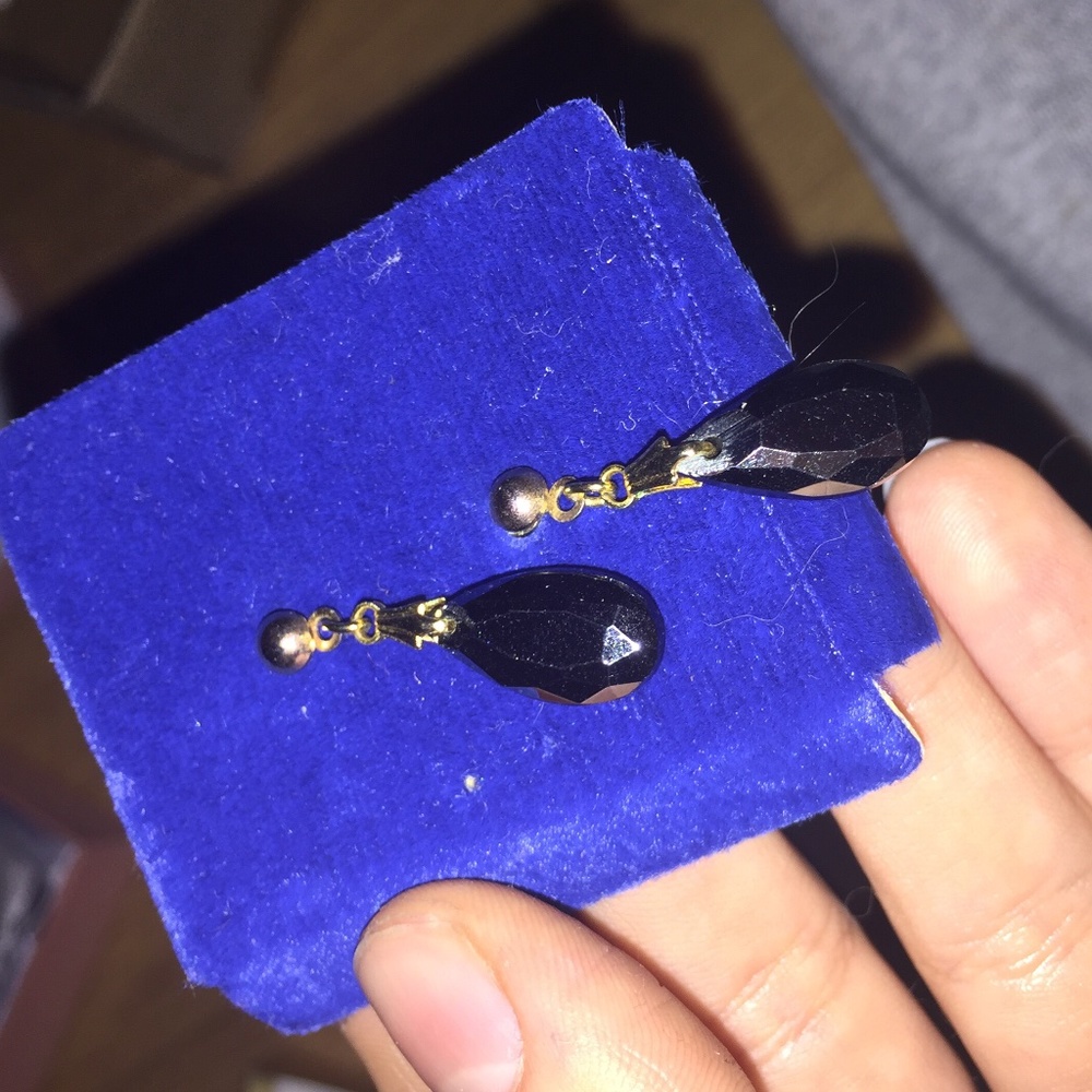Assorted Gold/Silver Jewellery